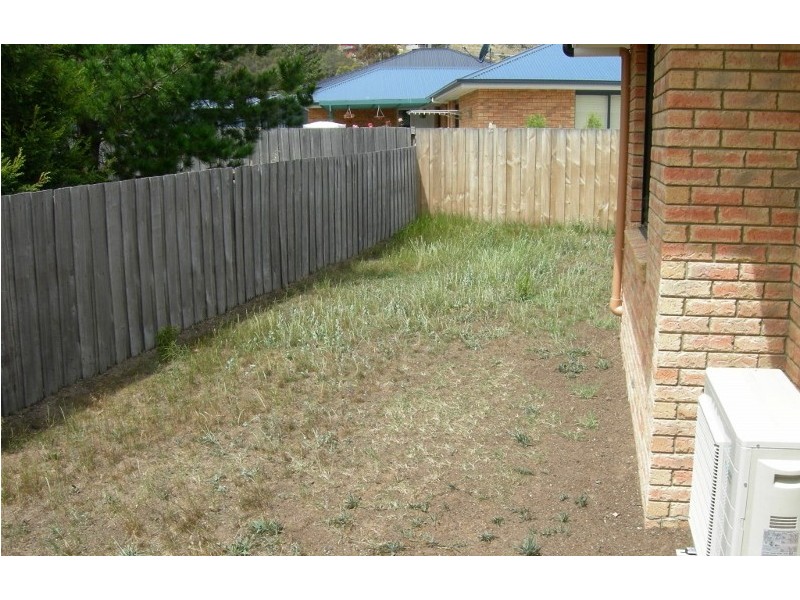 2/44 Jetty Road, Old Beach TAS 7017