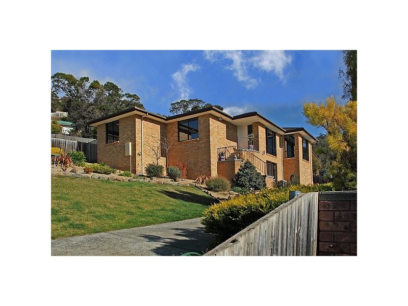6  Jasanda Drive, Montrose TAS 7010