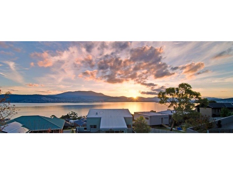 1/698 Oceana Dr, Tranmere TAS 7018