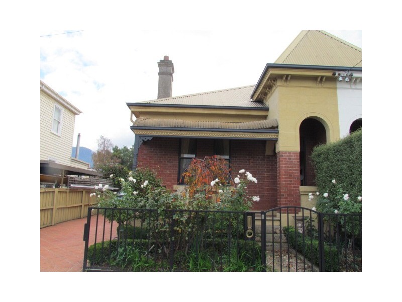 6 Nixon Street, Sandy Bay TAS 7005