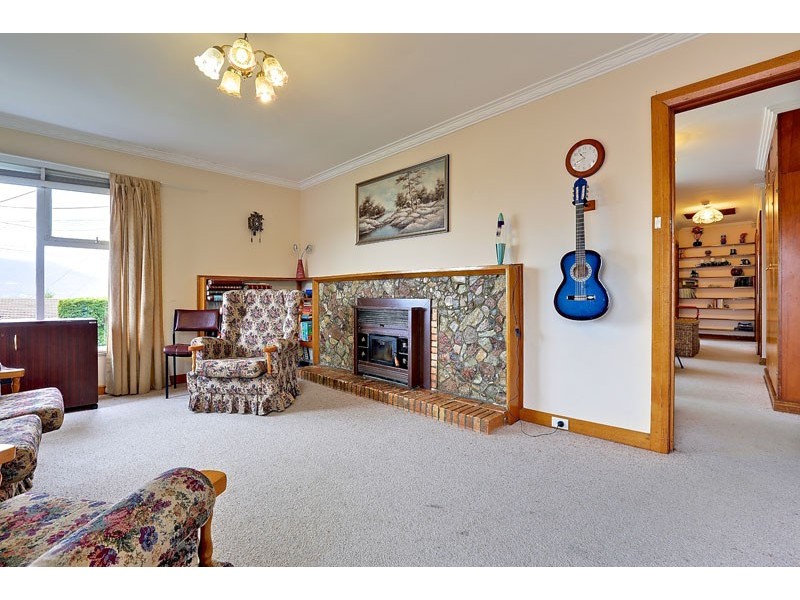 6 Oakbank Avenue, Montrose TAS 7010