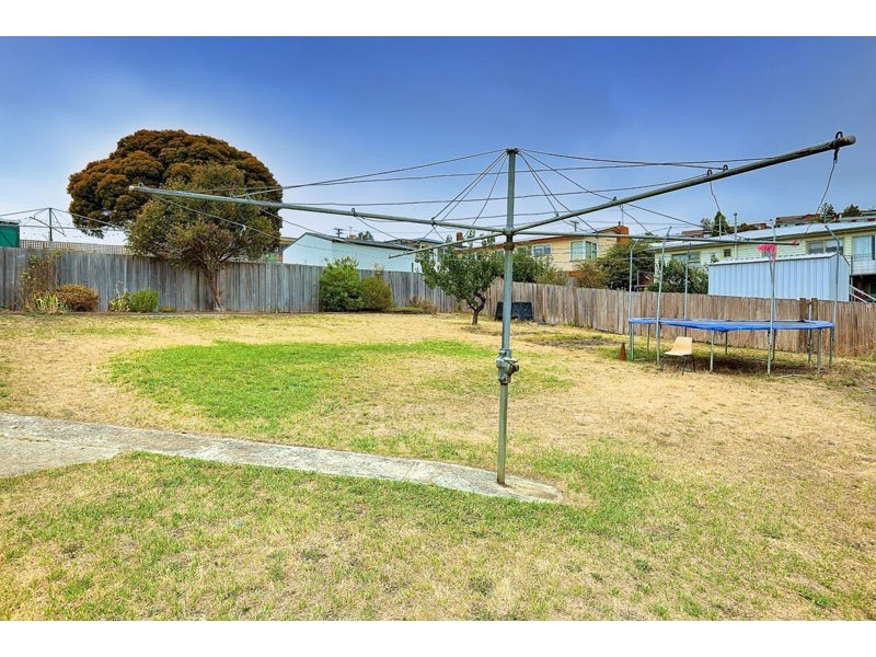 6 Oakbank Avenue, Montrose TAS 7010