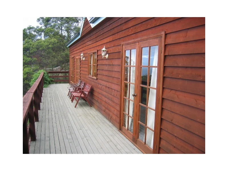 23 Bareena Road, Taroona TAS 7053