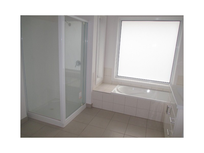 1/32 Staff Road, Electrona TAS 7054