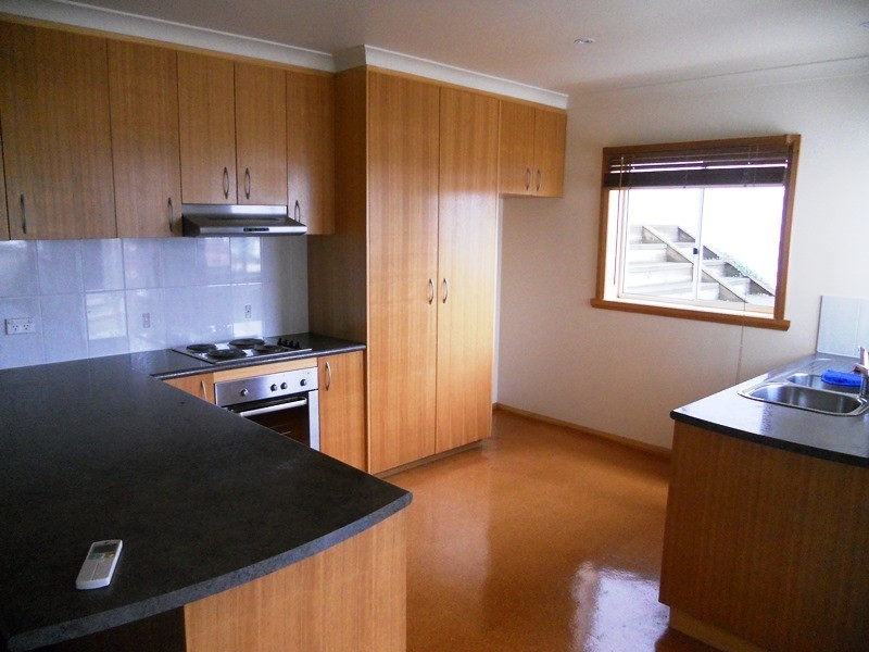 55b  Poets Road, West Hobart TAS 7000