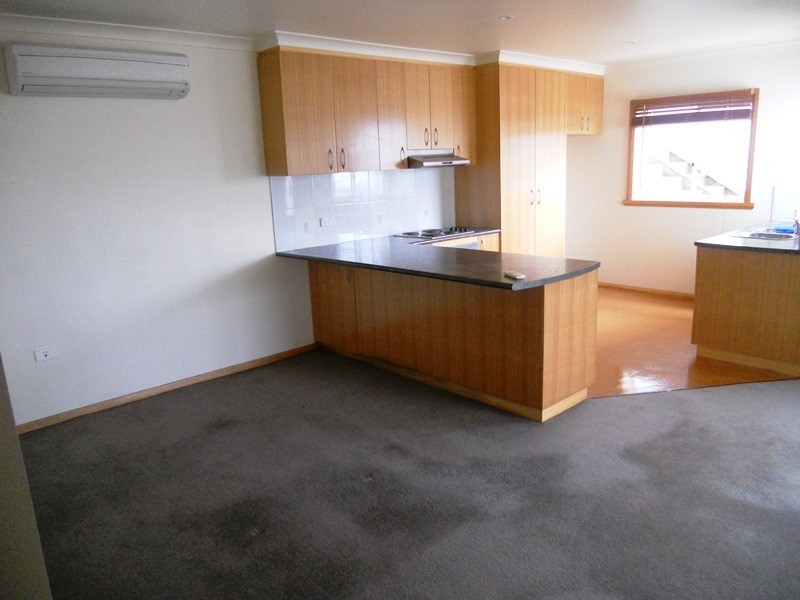 55b  Poets Road, West Hobart TAS 7000