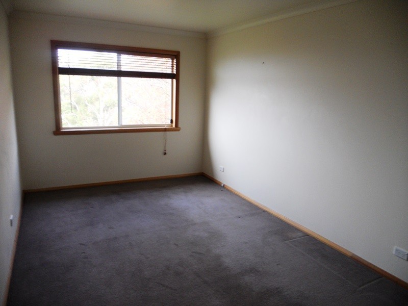 55b  Poets Road, West Hobart TAS 7000