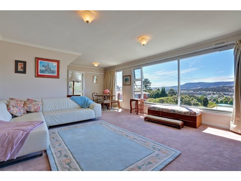 12 Sunshine Road, Austins Ferry TAS 7011