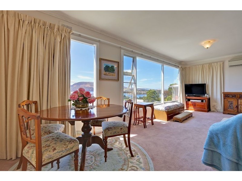 12 Sunshine Road, Austins Ferry TAS 7011