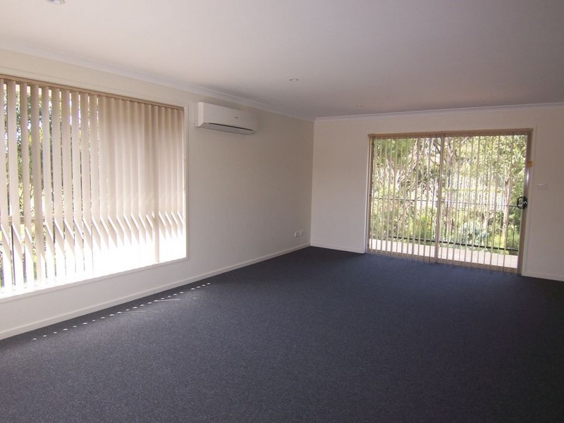 2/42-44 Branscombe Road, Claremont TAS 7011