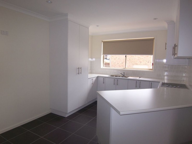 2/42-44 Branscombe Road, Claremont TAS 7011