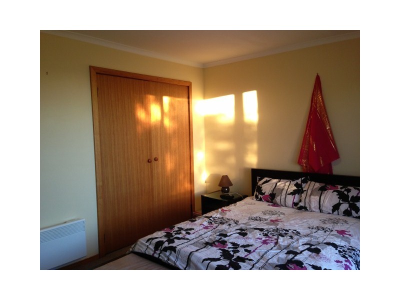 2/11B Pauline Avenue, Mount Nelson TAS 7007