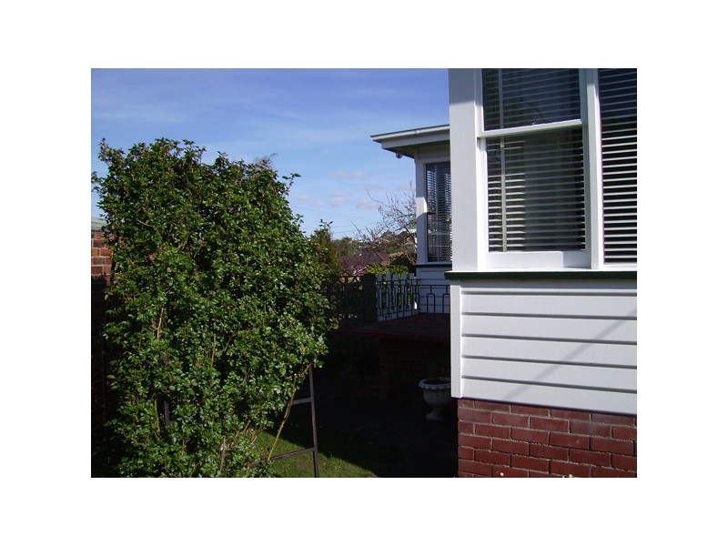 20 Connewarre Crescent, Berriedale TAS 7011