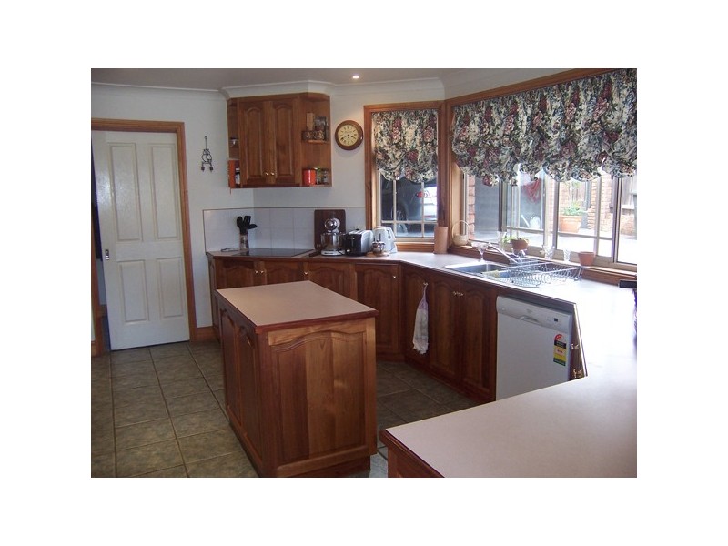 7 Sawyer Avenue, West Moonah TAS 7009