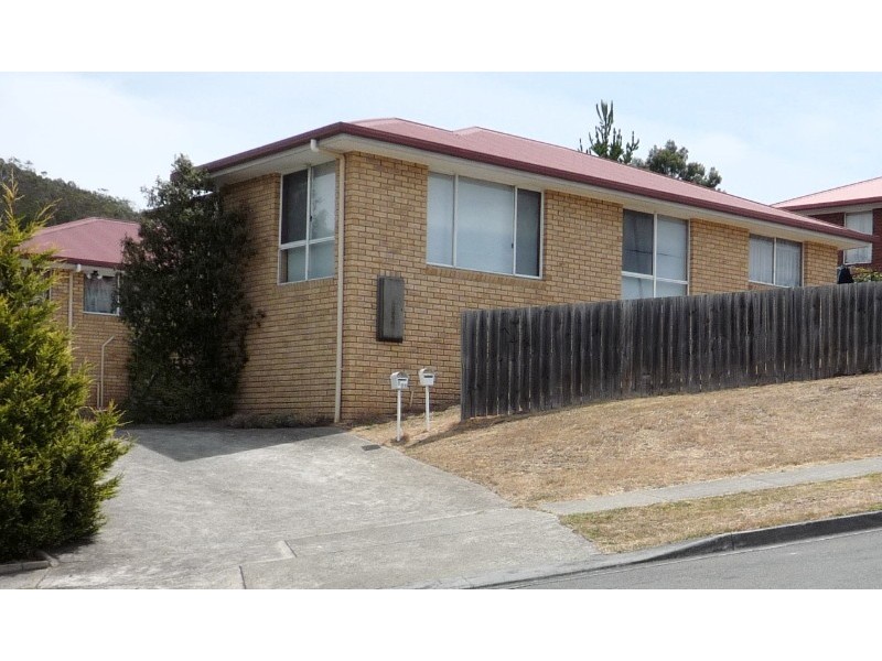 1/71 Branscombe Road, Claremont TAS 7011