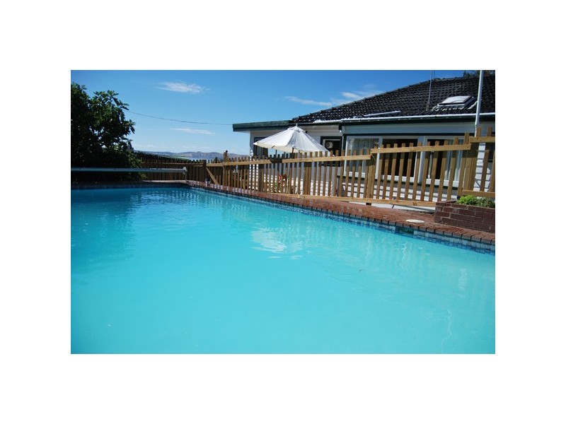 17 Alexander Street, Sandy Bay TAS 7005