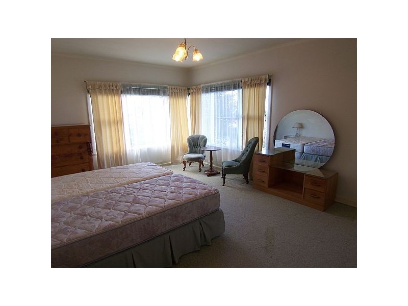 132 Channel Highway, Taroona TAS 7053