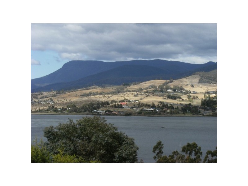 Bridgewater TAS 7030