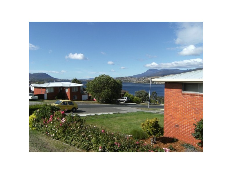 Bridgewater TAS 7030