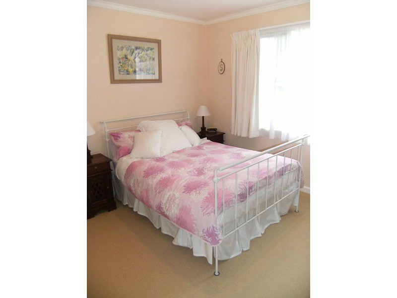 20 Delta Avenue, Taroona TAS 7053