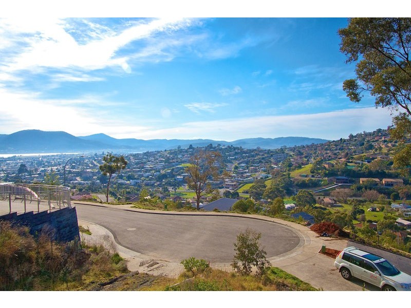 36 Donald Court, Glenorchy TAS 7010