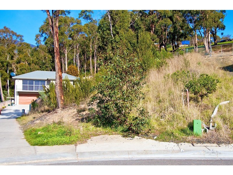 36 Donald Court, Glenorchy TAS 7010