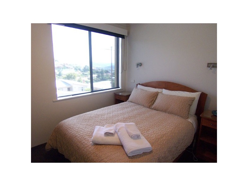 1/19 Whelan Crescent, West Hobart TAS 7000