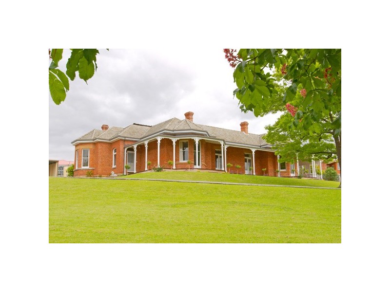 Mount Stuart TAS 7000