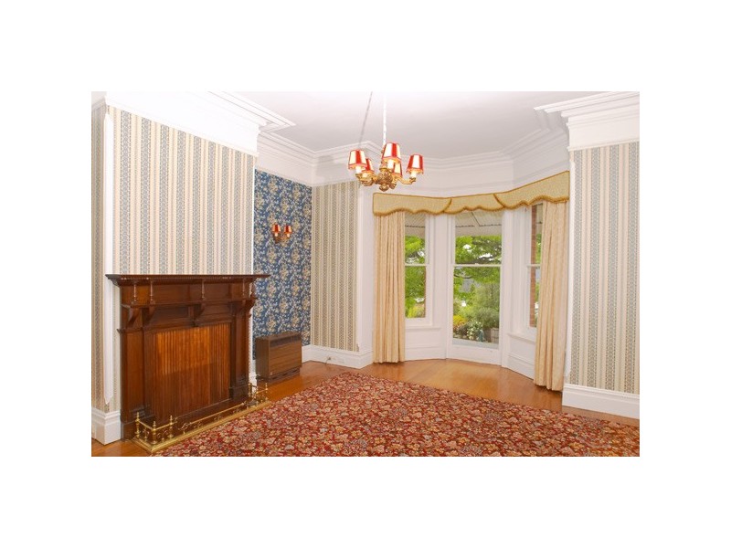 Mount Stuart TAS 7000