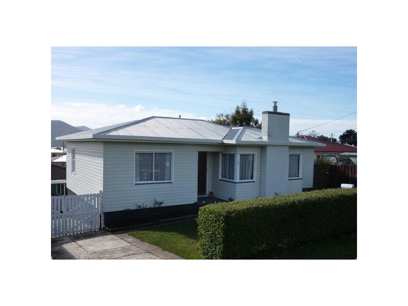 1 Paringa Road, Glenorchy TAS 7010