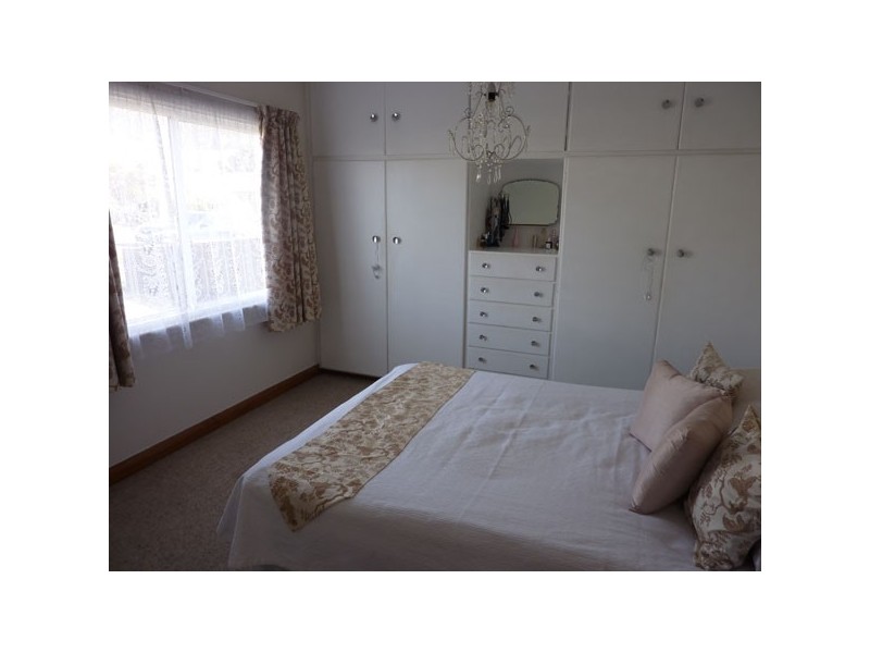 1 Paringa Road, Glenorchy TAS 7010