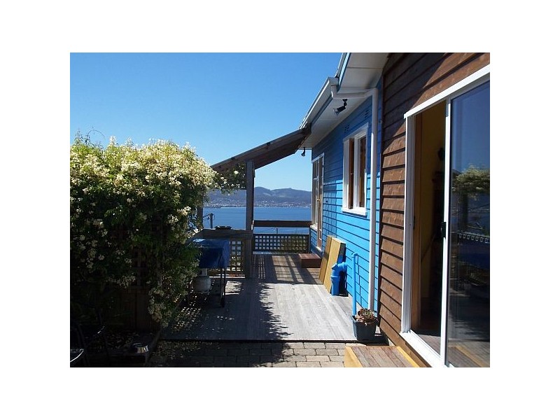 220 Nelson Rd, Mount Nelson TAS 7007