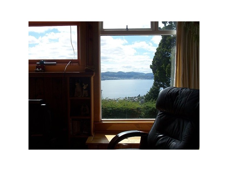 220 Nelson Rd, Mount Nelson TAS 7007