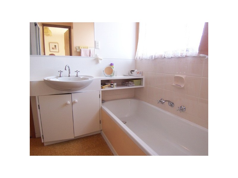 10 Ord Court, Mount Nelson TAS 7007