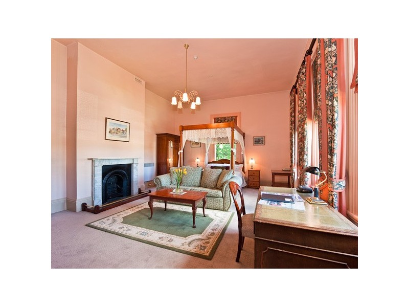 51-53 Sandy Bay Road, Hobart TAS 7000