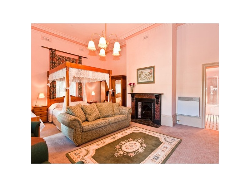 51-53 Sandy Bay Road, Hobart TAS 7000