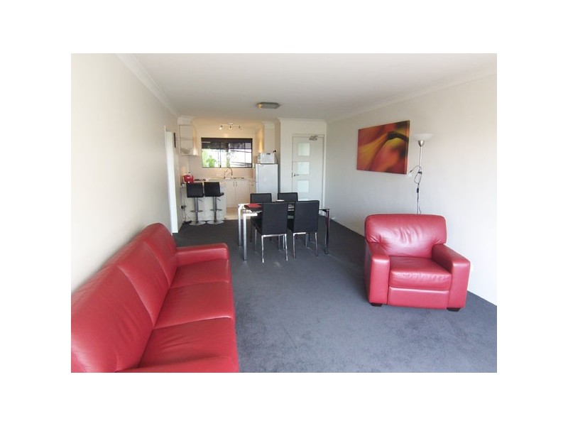 2/19 Whelan Crescent, West Hobart TAS 7000