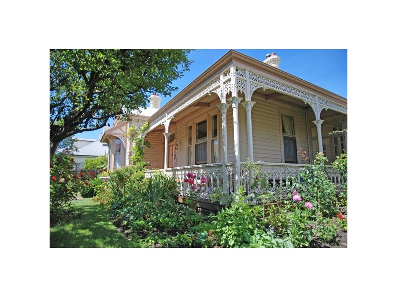 32 Mona Street, Battery Point TAS 7004