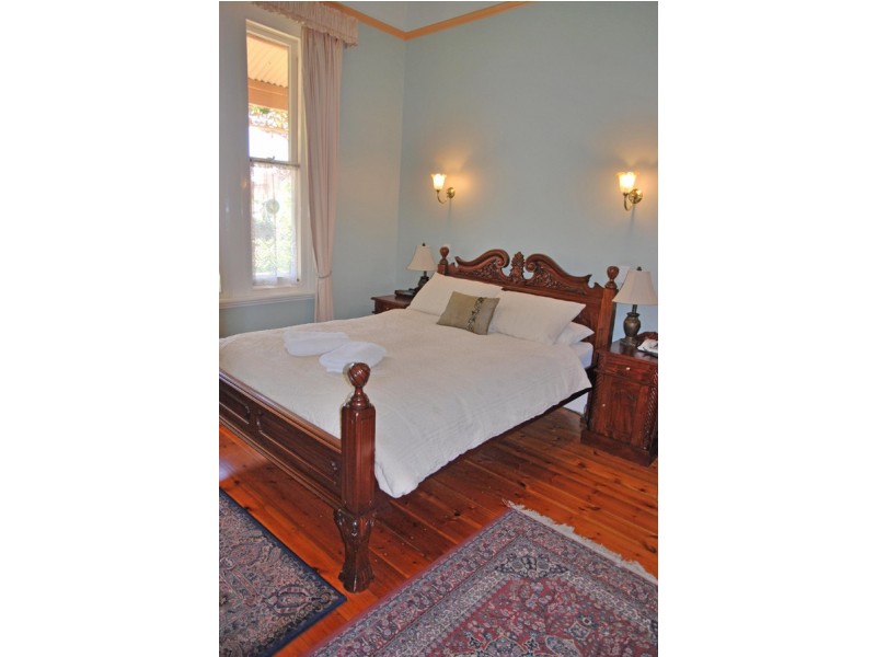 32 Mona Street, Battery Point TAS 7004