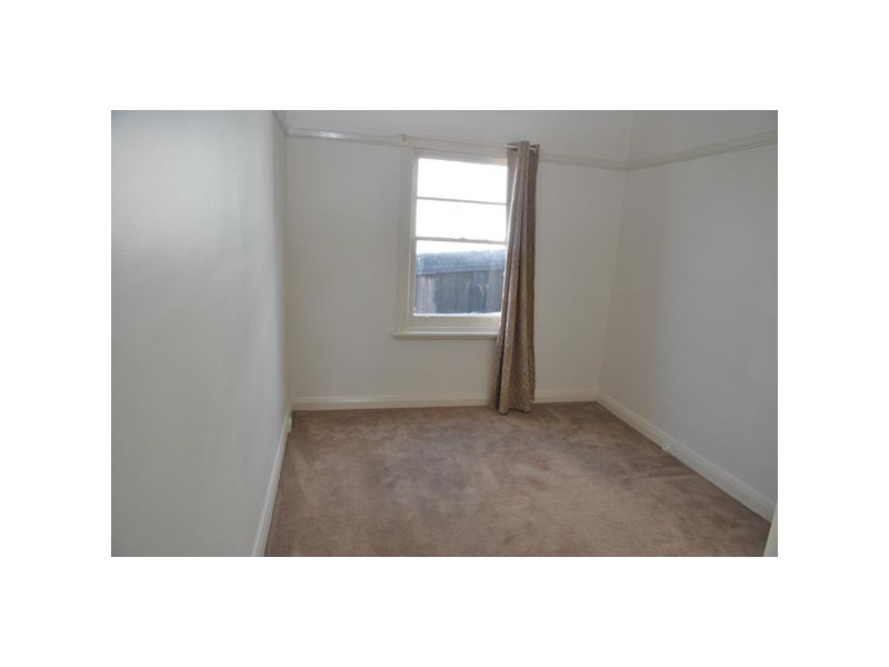 1 Girvan Avenue, New Town TAS 7008