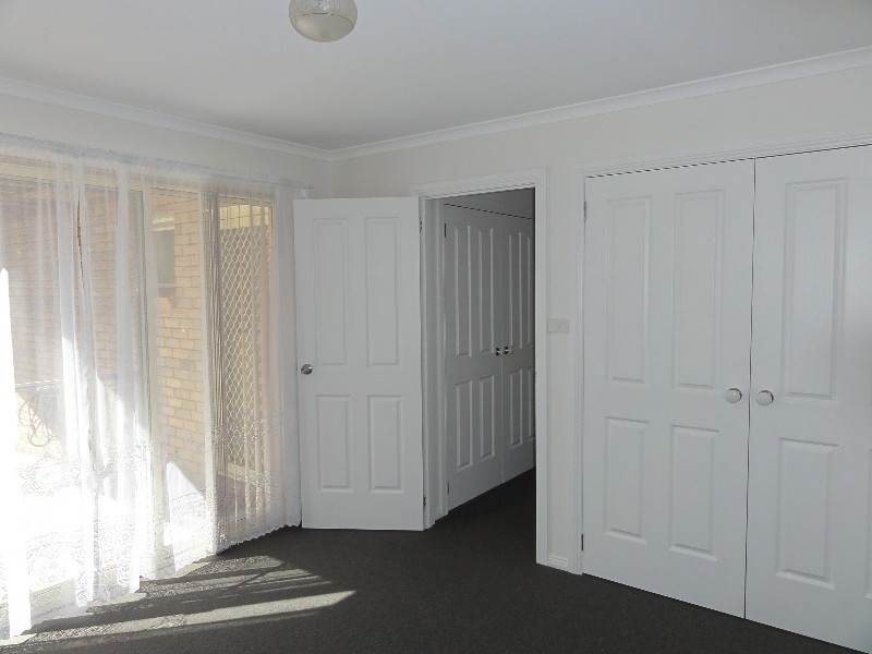 2/64 Regent Street, Sandy Bay TAS 7005
