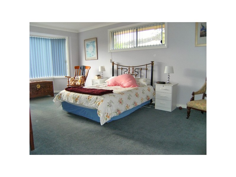 4 Nielson Drive, Montrose TAS 7010