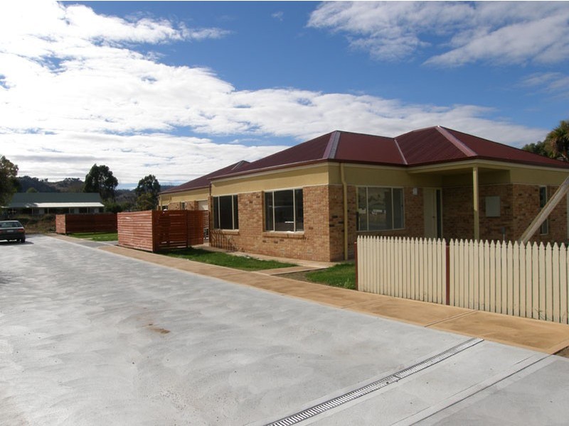 Unit 2/26 Louisa Street, Kempton TAS 7030