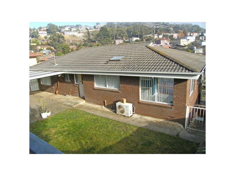 15 Winbourne Road, West Moonah TAS 7009