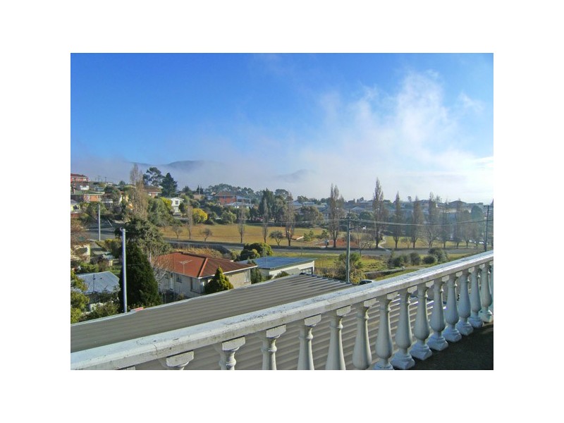 15 Winbourne Road, West Moonah TAS 7009