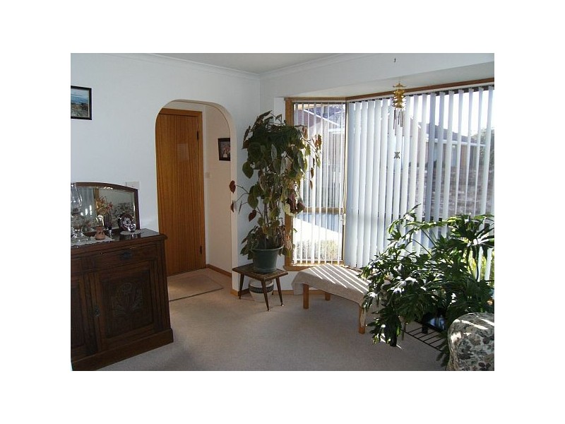 2/136 Hopkins Street, Moonah TAS 7009