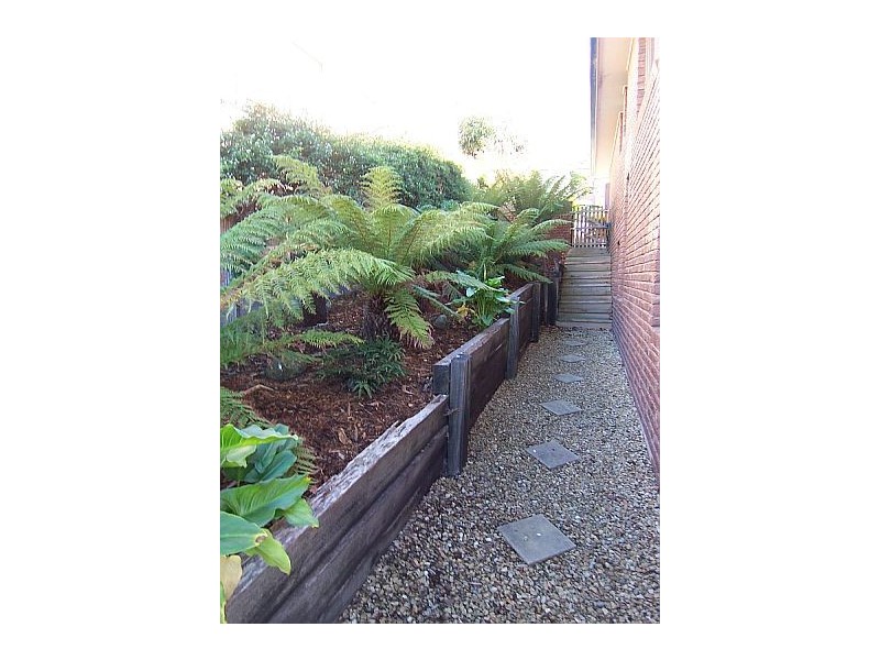 1  Taylor Court, Rosetta TAS 7010