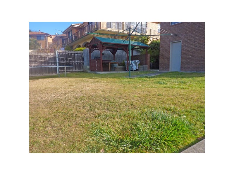 1  Taylor Court, Rosetta TAS 7010