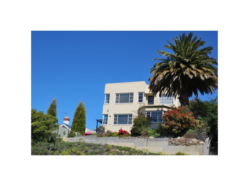 72 Augusta Rd, Lenah Valley TAS 7008