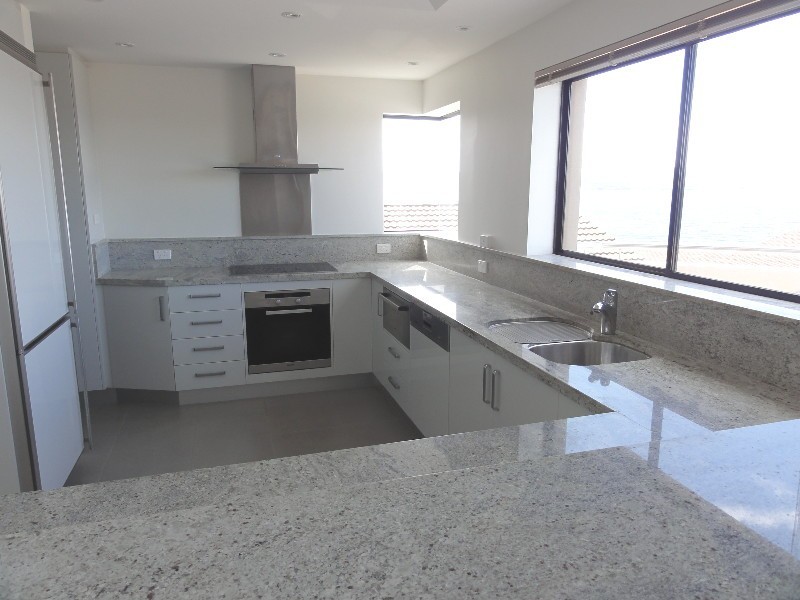 2/806 Sandy Bay Road, Sandy Bay TAS 7005